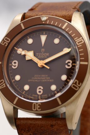 HERITAGE BLACK BAY BRONZE