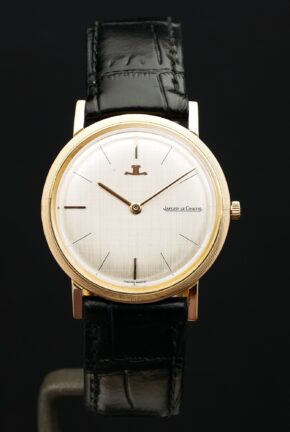 dresswatch