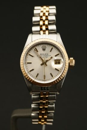 Lady 69173