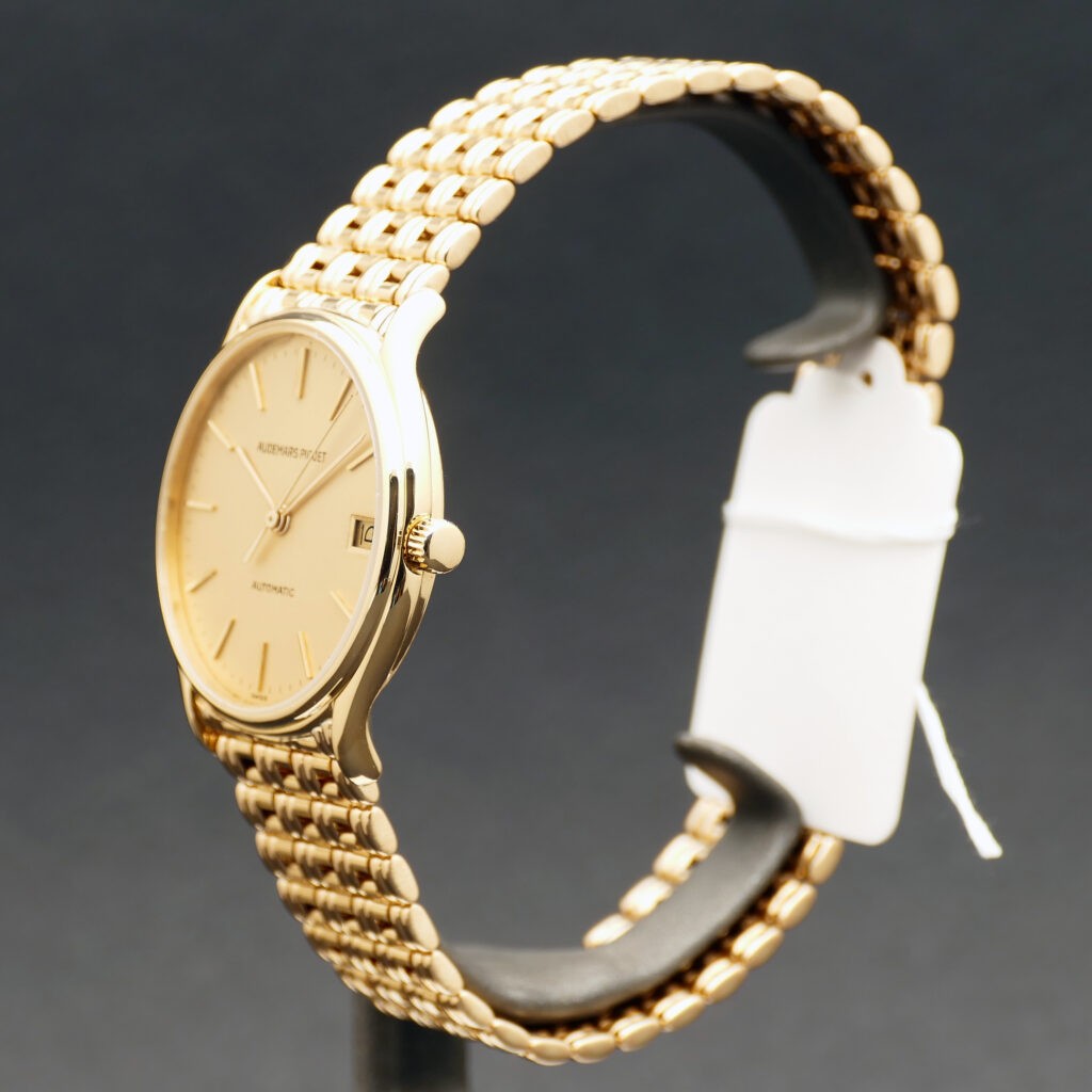 18k vintage dresswatch