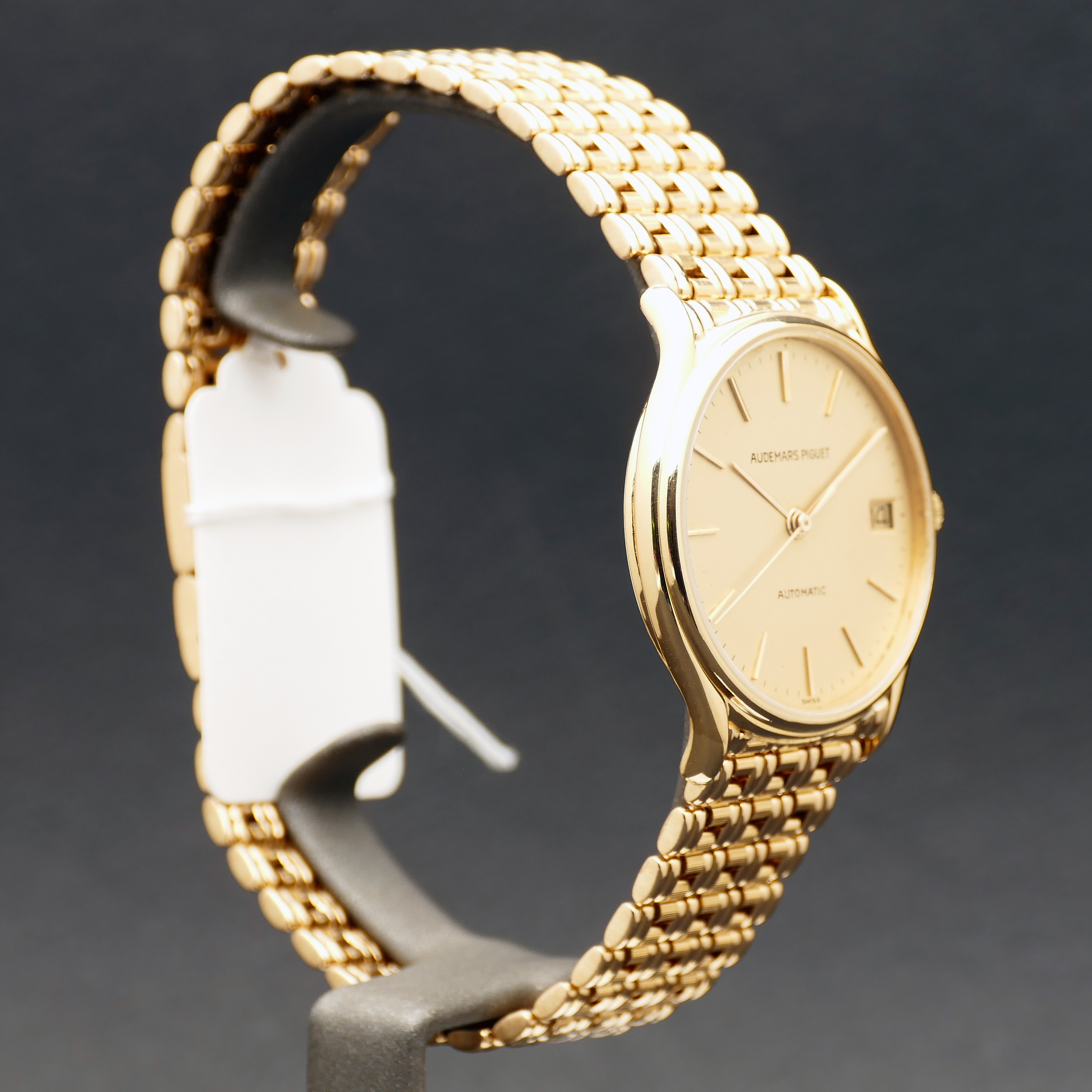 18k vintage dresswatch