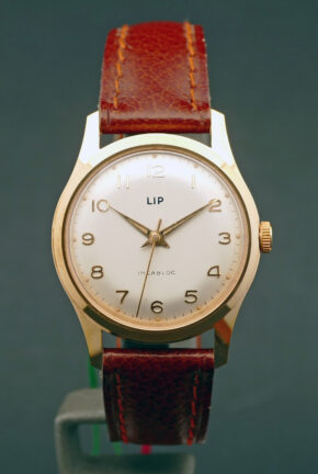 NOS vintage dresswatch