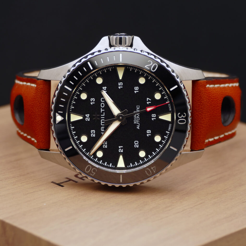 Khaki Navy Scuba