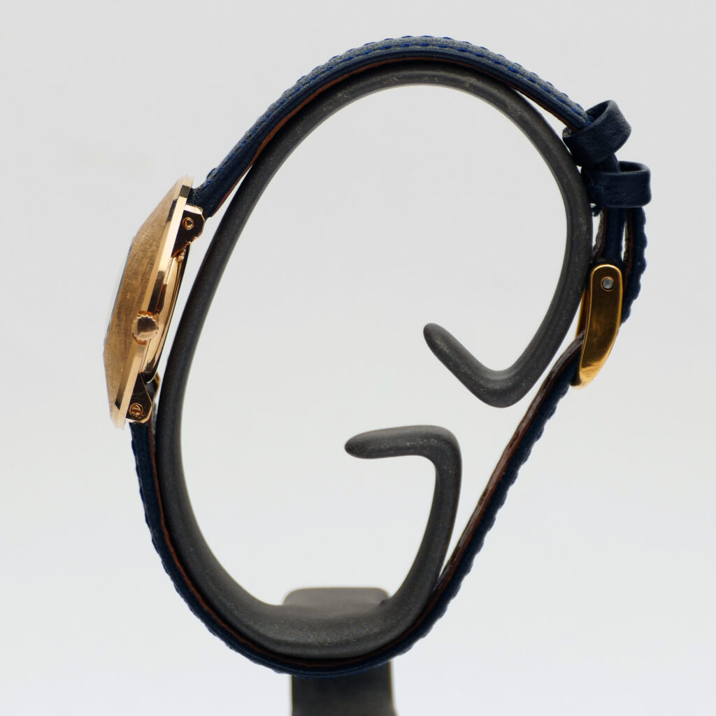montre femme vintage