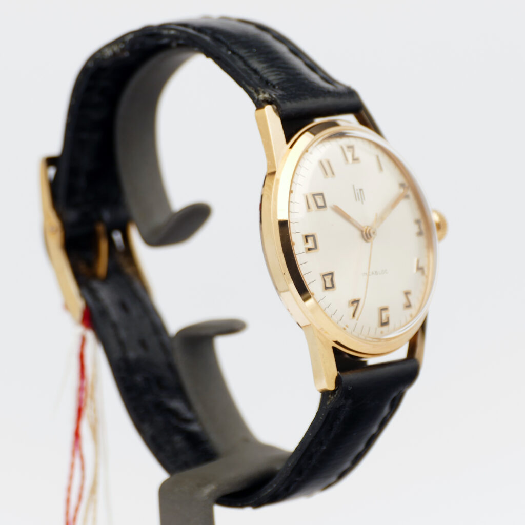 NOS vintage dresswatch