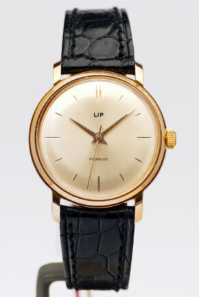 NOS vintage dresswatch