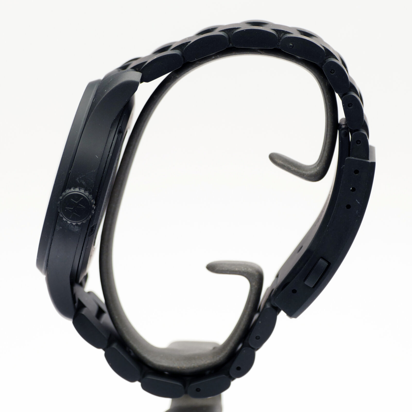 Khaki Field Titanium