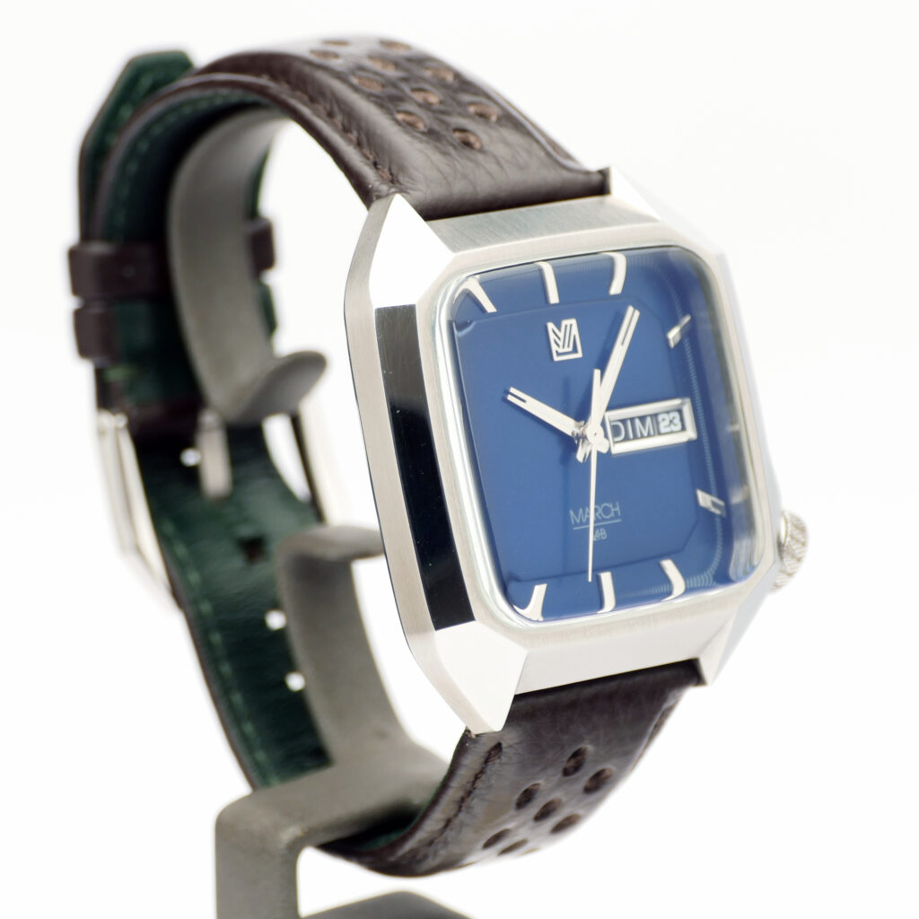 AM2 Electric Ocean Watch