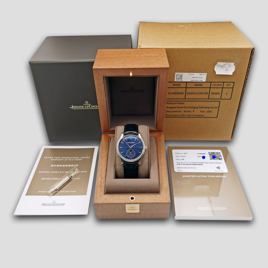 Master Ultra Thin Moon